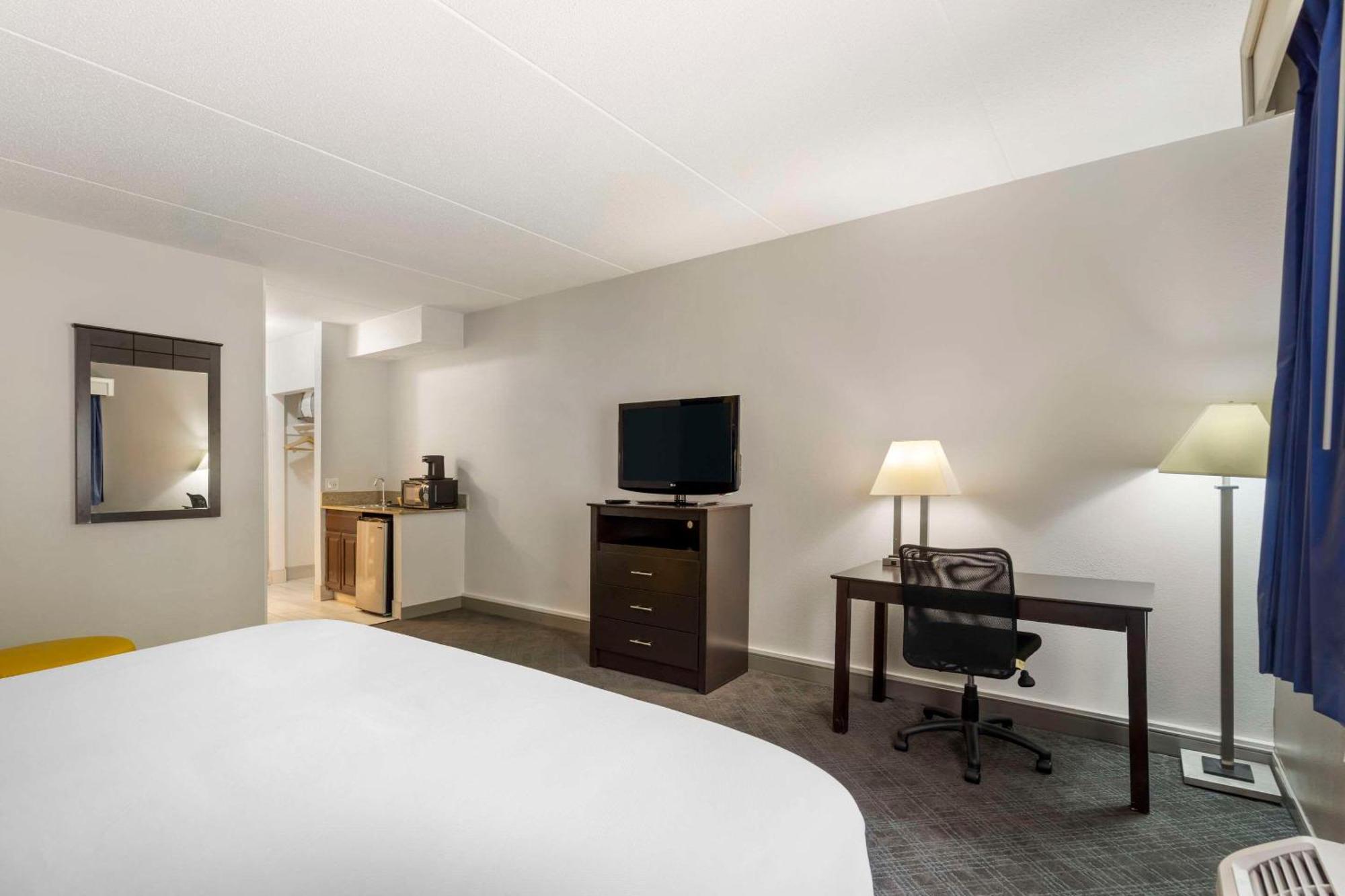 Comfort Inn & Suites Mundelein-Vernon Hills Εξωτερικό φωτογραφία