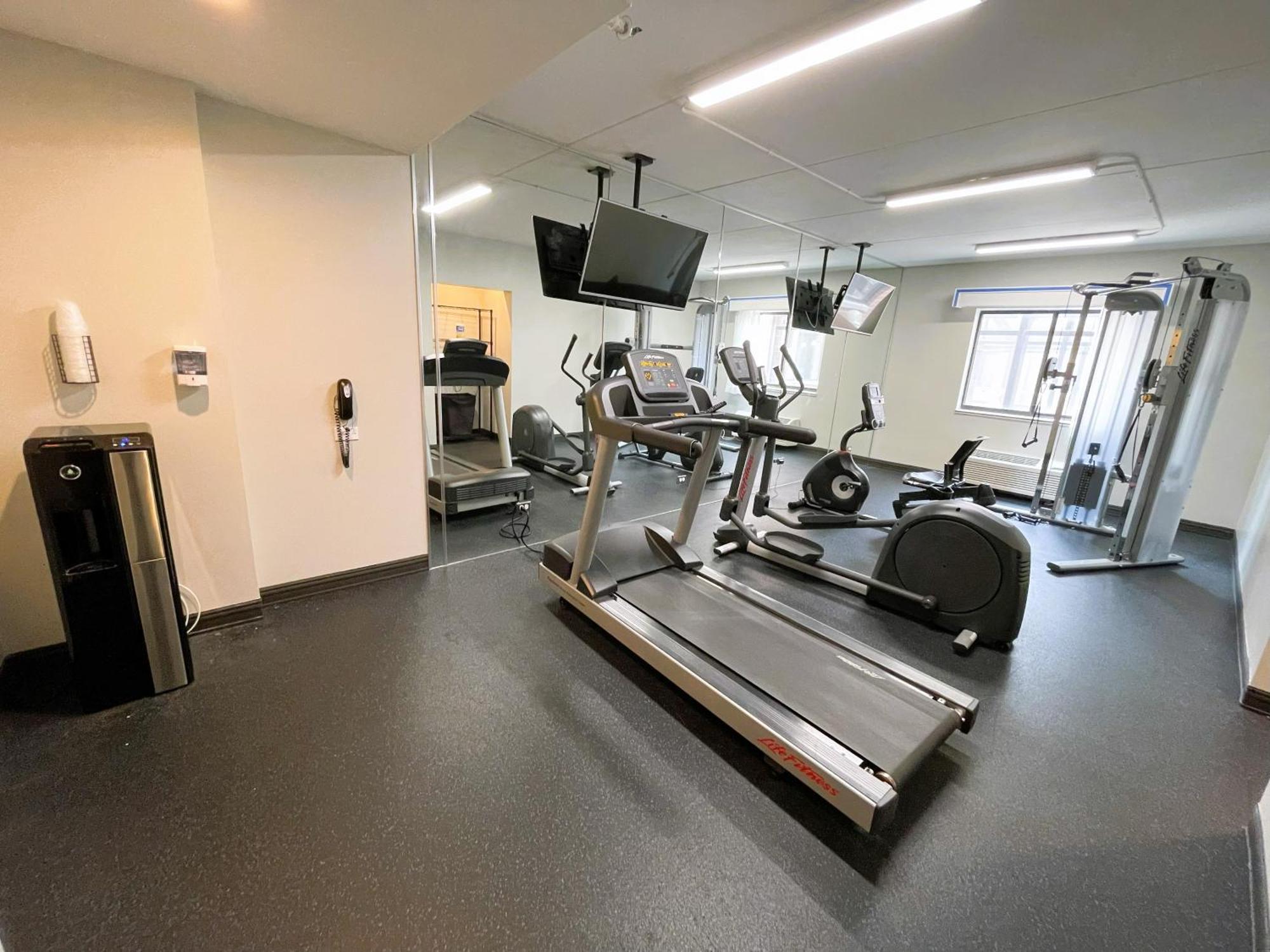 Comfort Inn & Suites Mundelein-Vernon Hills Εξωτερικό φωτογραφία